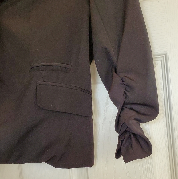 GUC 3/4 Sleeve Blazer - Picture 4 of 7